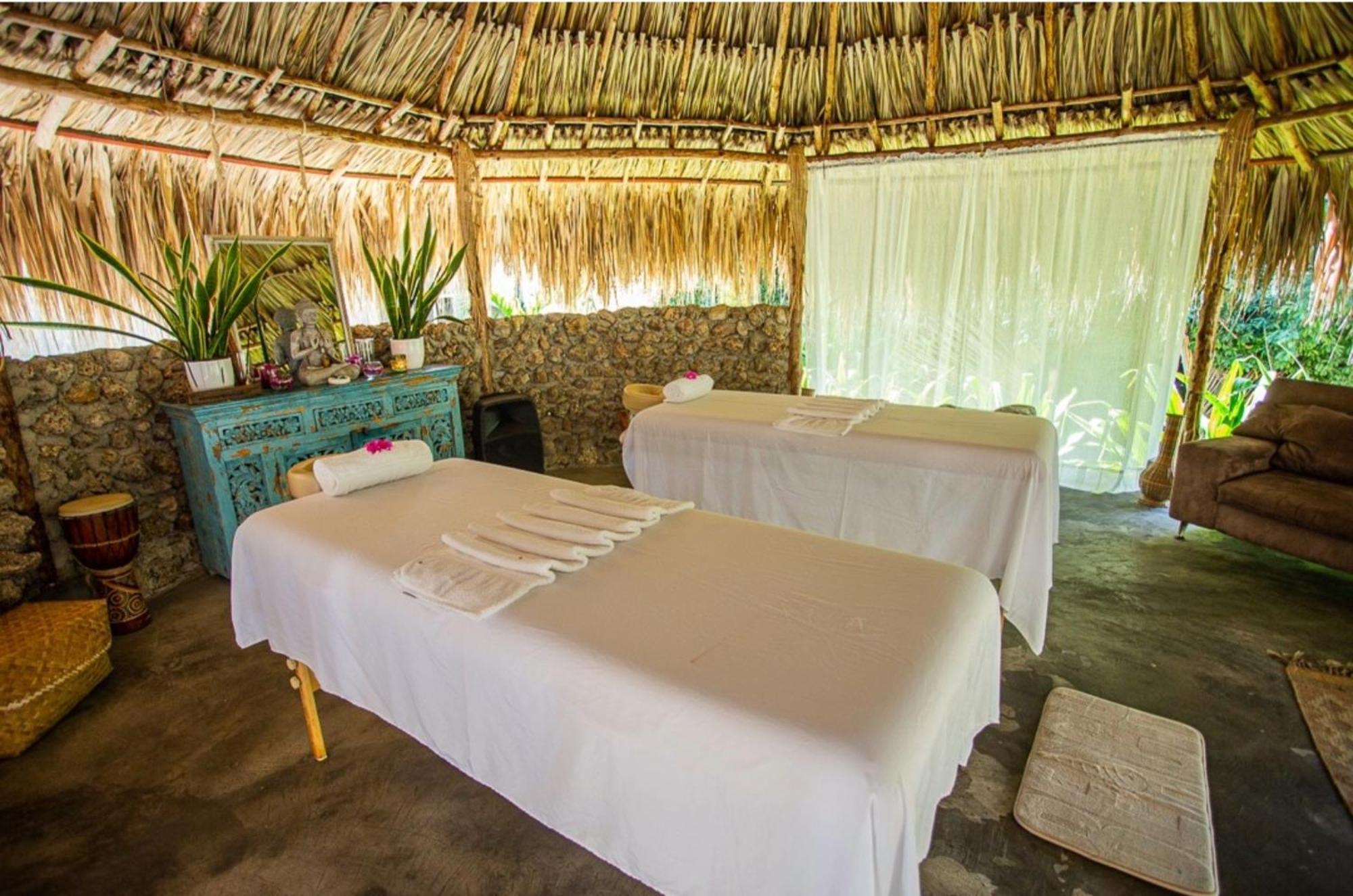 Namaste Beach Club & Hotel Playa de Punta Arena Bagian luar foto
